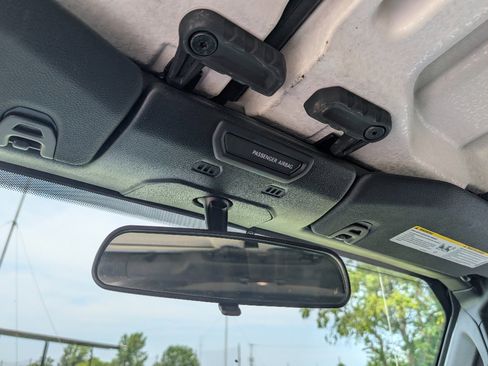 Used 2018 Jeep Wrangler Unlimited Sport S AWD/4WD image 21
