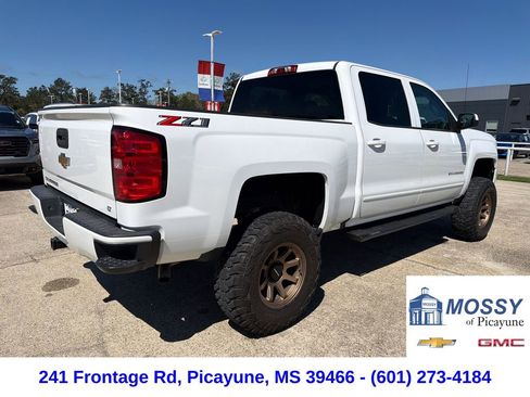 Used 2018 Chevrolet Silverado 1500 LT image 6