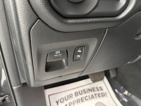 Used 2022 RAM 1500 Laramie AWD/4WD image 20