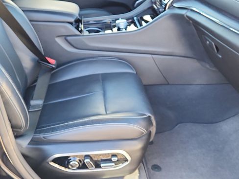 Used 2023 Jeep Grand Cherokee Overland w/ Adv Protech Group III image 13