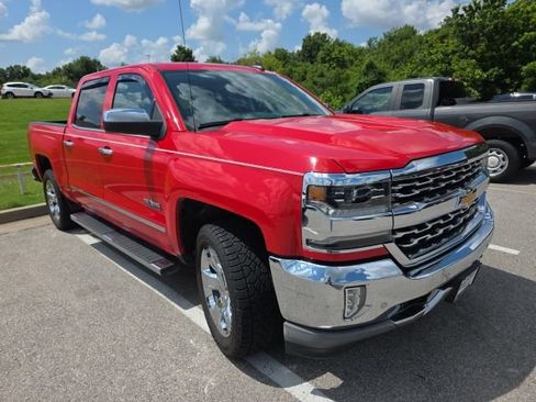 Used 2017 Chevrolet Silverado 1500 LTZ w/ Texas Edition AWD/4WD image 7
