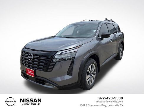 New 2026 Nissan Pathfinder SL FWD image 1