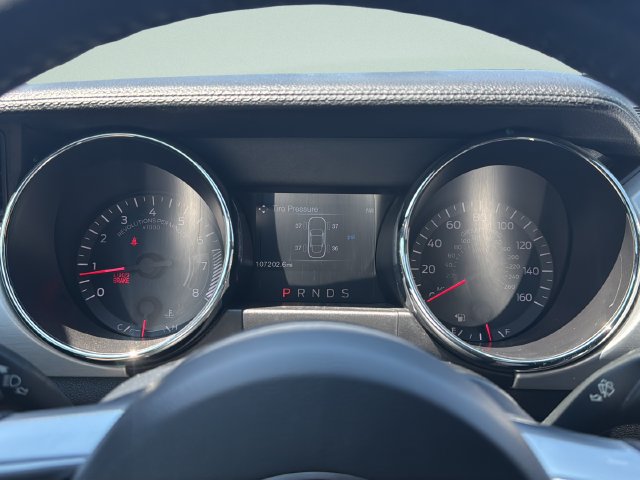 Used 2015 Ford Mustang Premium RWD image 23