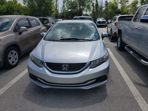 Used 2015 Honda Civic LX image 2