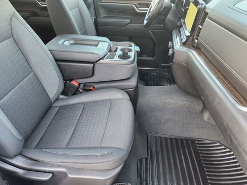 Used 2022 Chevrolet Silverado 1500 LT image 21