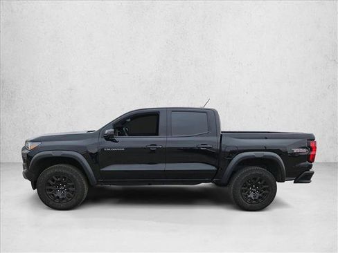 Used 2025 Chevrolet Colorado Trail Boss AWD/4WD image 7