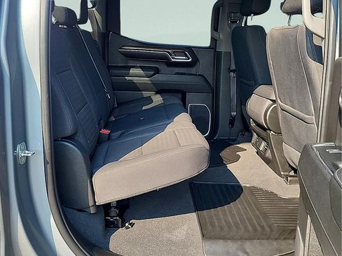 Used 2023 Chevrolet Silverado 1500 LT w/ LPO, Dark Essentials Package AWD/4WD image 11