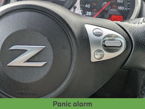 Used 2015 Nissan 370Z Coupe RWD image 21