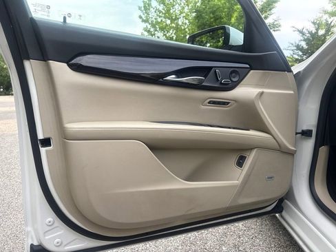 Used 2018 Cadillac CT6 2.0T RWD image 13