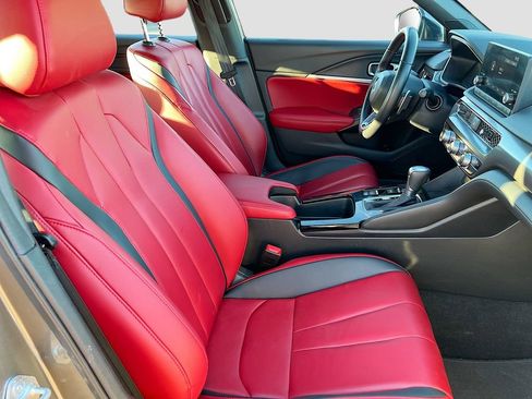 Used 2025 Acura Integra A-Spec FWD image 27