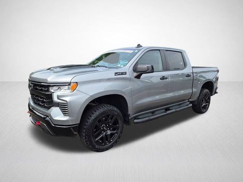 Used 2024 Chevrolet Silverado 1500 LT Trail Boss w/ Convenience Package II AWD/4WD image 6