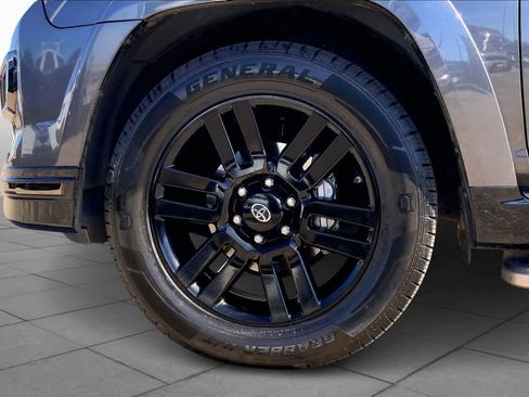 Used 2021 Toyota 4Runner Nightshade image 9