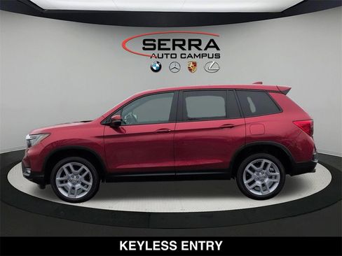 Used 2025 Honda Passport EX-L image 6