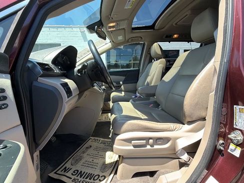 Used 2015 Honda Odyssey Touring Elite image 14