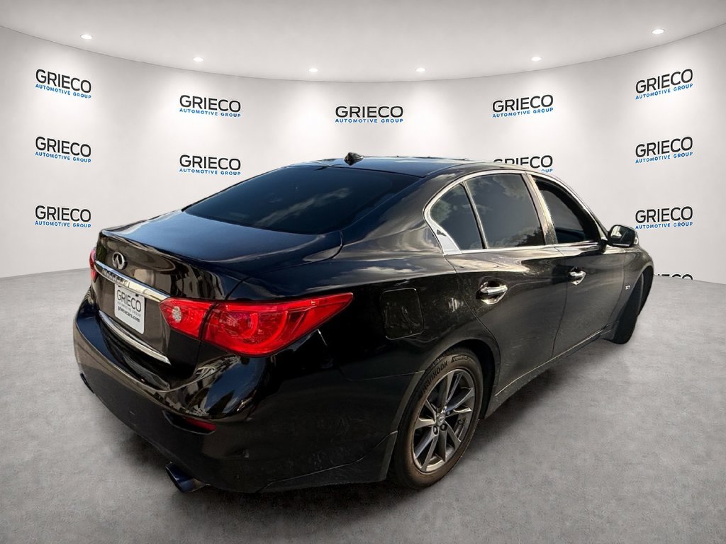 Used 2017 INFINITI Q50 Signature Edition w/ Cargo Package (L95) RWD image 7