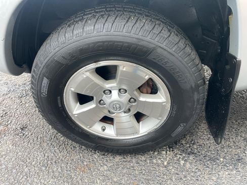 Used 2008 Toyota Tacoma PreRunner image 14