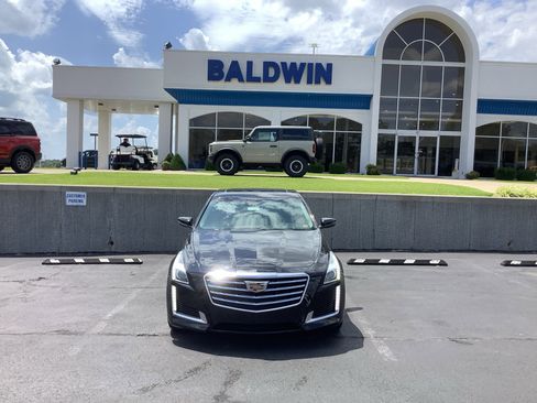 Used 2019 Cadillac CTS Luxury image 2