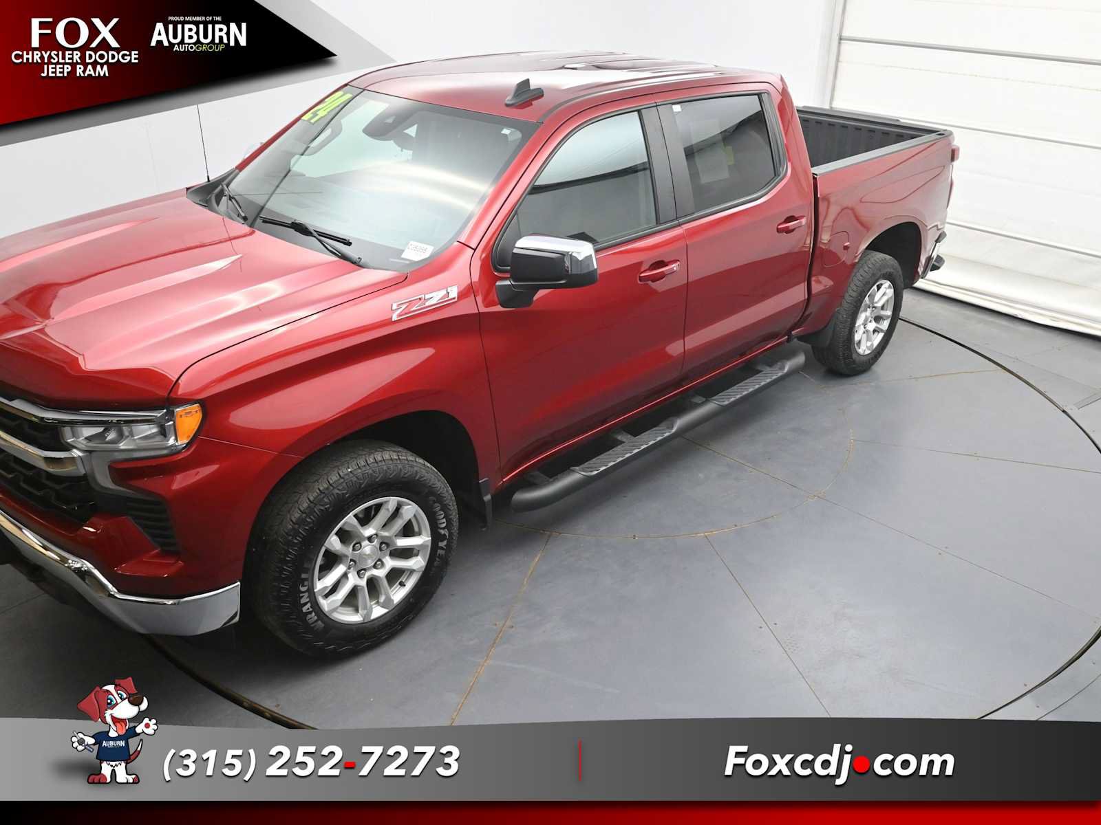 Used 2024 Chevrolet Silverado 1500 LT AWD/4WD image 29