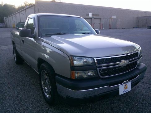 Used 2007 Chevrolet Silverado 1500 W/T image 7