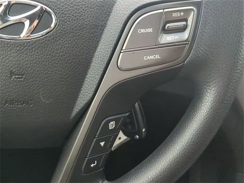 Used 2017 Hyundai Santa Fe Sport image 23