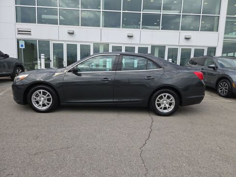 Used 2014 Chevrolet Malibu LS image 11
