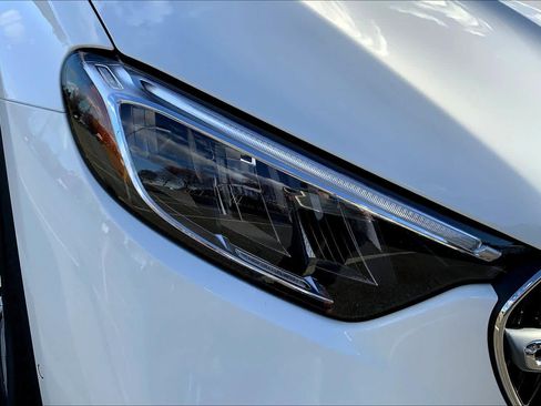 Certified 2026 Mercedes-Benz GLC 300 4MATIC image 17