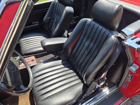 Used 1988 Mercedes-Benz 560 SL image 28