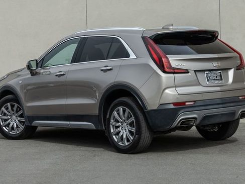 Used 2023 Cadillac XT4 Premium Luxury w/ Technology Package image 3