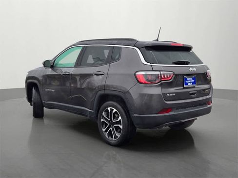 Used 2024 Jeep Compass Limited image 4