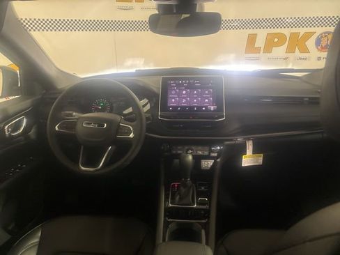 New 2026 Jeep Compass Limited AWD/4WD image 26