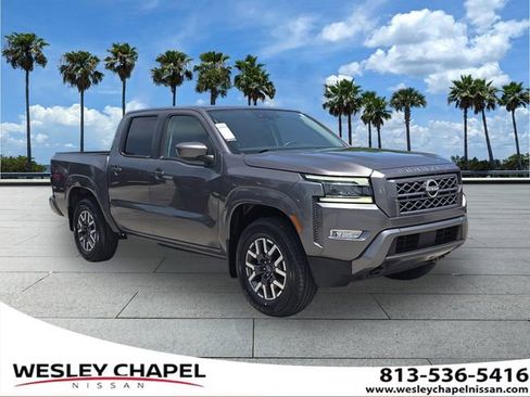 Certified 2024 Nissan Frontier SL AWD/4WD image 1
