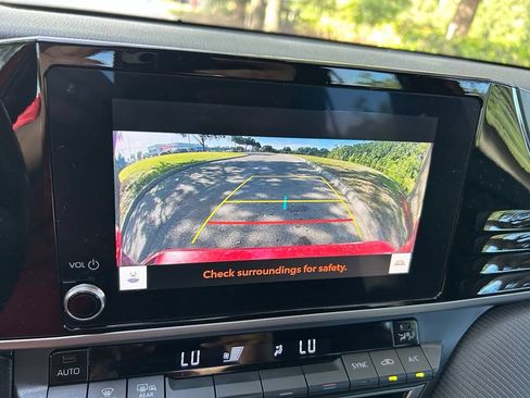 Certified 2025 Toyota Camry SE FWD image 26