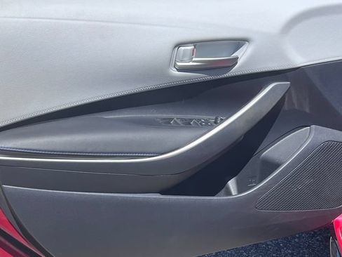 Used 2020 Toyota Corolla SE FWD image 13