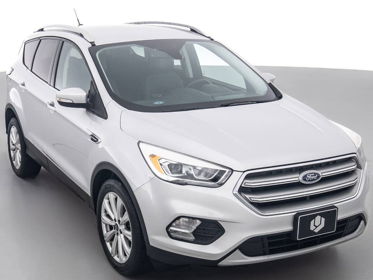 Used 2017 Ford Escape Titanium FWD image 1