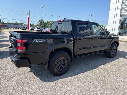 Used 2025 Nissan Frontier PRO-4X AWD/4WD image 8