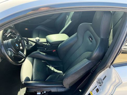 Used 2020 BMW M2 Competition w/ Executive Package image 23