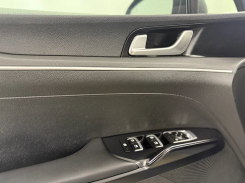 Used 2021 Kia K5 LXS image 12