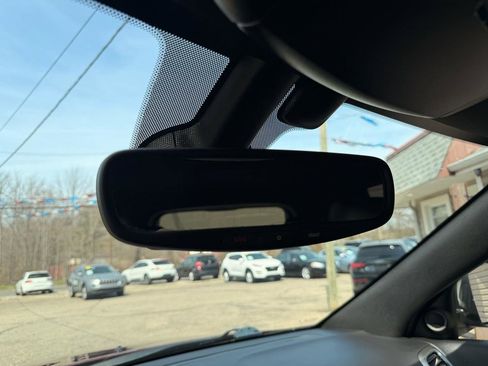 Used 2018 Jeep Grand Cherokee Limited image 40