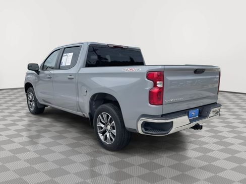 Used 2024 Chevrolet Silverado 1500 LT AWD/4WD image 20