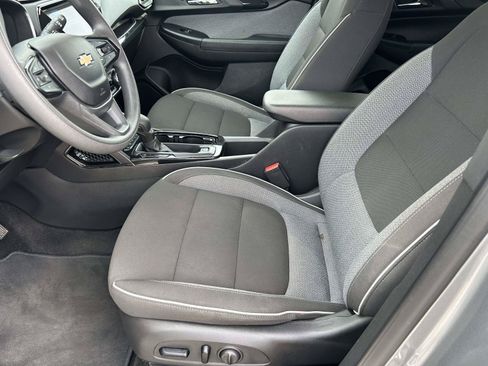 Used 2023 Chevrolet TrailBlazer LT w/ Convenience Package FWD image 15