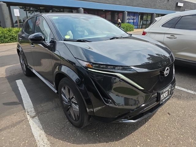 Used 2024 Nissan Ariya AWD image 2