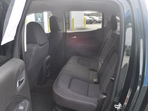 Used 2015 Chevrolet Colorado LT w/ LT Convenience Package image 12