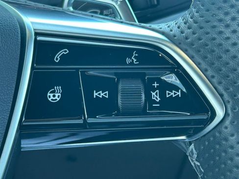 Used 2023 Audi RS e-tron GT w/ Ceramic Brake Package image 16