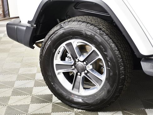 Used 2020 Jeep Wrangler Unlimited Sahara AWD/4WD image 55