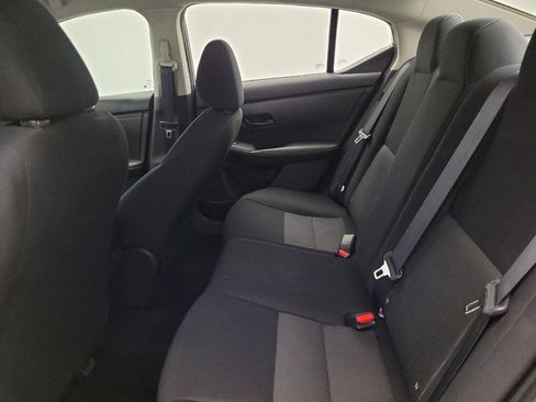 Used 2024 Nissan Sentra SV FWD image 18