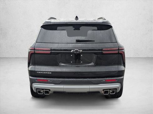 New 2025 Chevrolet Traverse LT w/ LPO, Floor Liner Package image 6