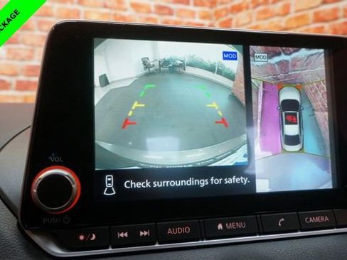 Certified 2023 Nissan Sentra SR w/ SR Premium Package image 16