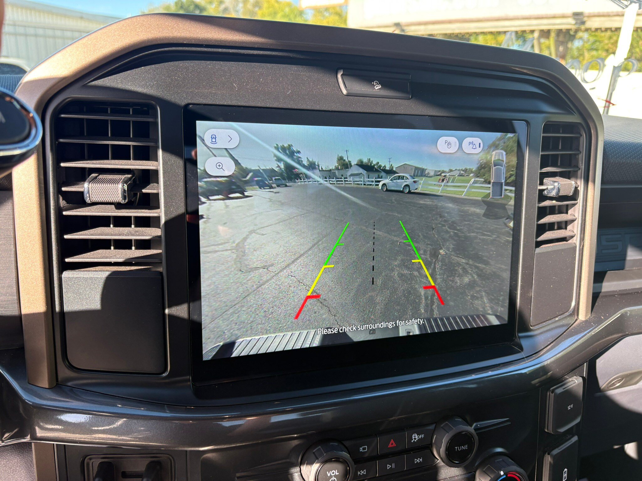 Used 2025 Ford F150 STX w/ Equipment Group 201A FX4 AWD/4WD image 23