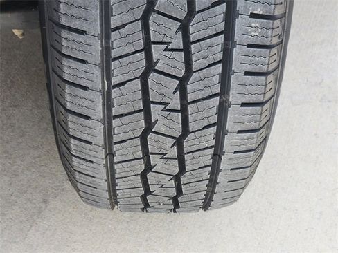 Used 2023 Ford F150 Lariat image 12