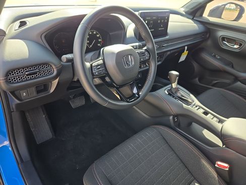 Used 2026 Honda HR-V Sport image 12